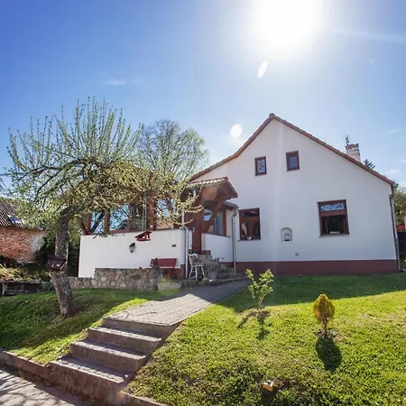 Chalupaunas Hluboká nad Vltavou